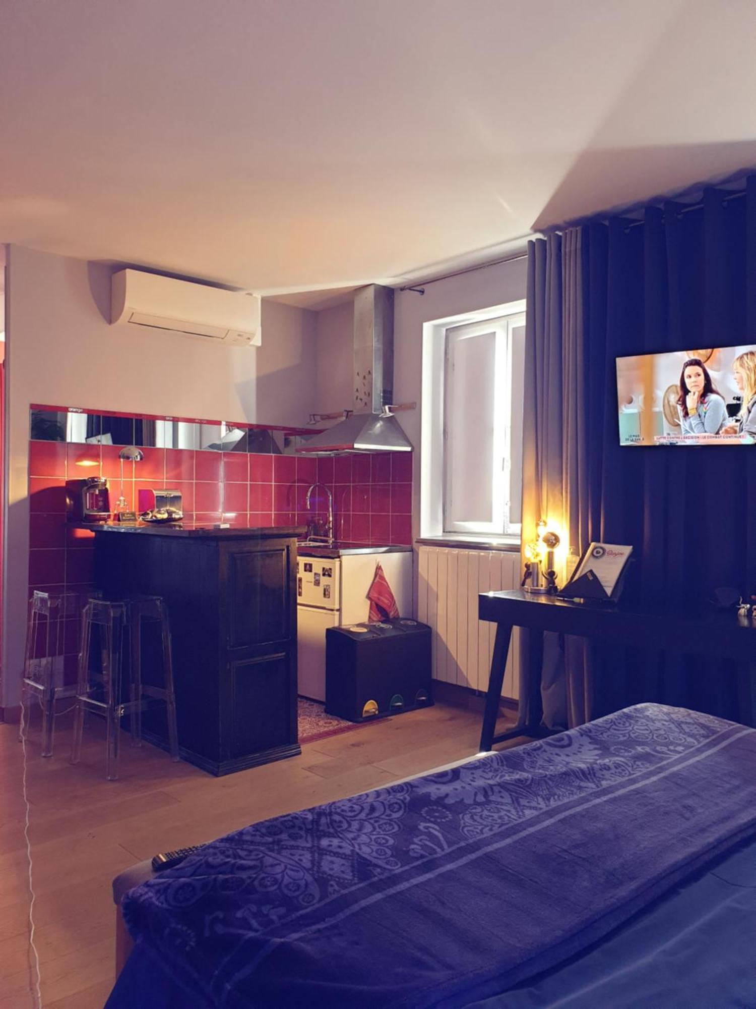 Studio Non Fumeur 38M2 Calme, Confort, Ascenseur Beziers Bagian luar foto